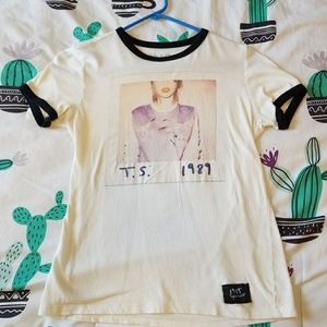 Taylor Swift 1989 Tour Shirt